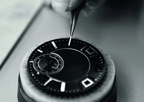 Dials-processing-with-adornments